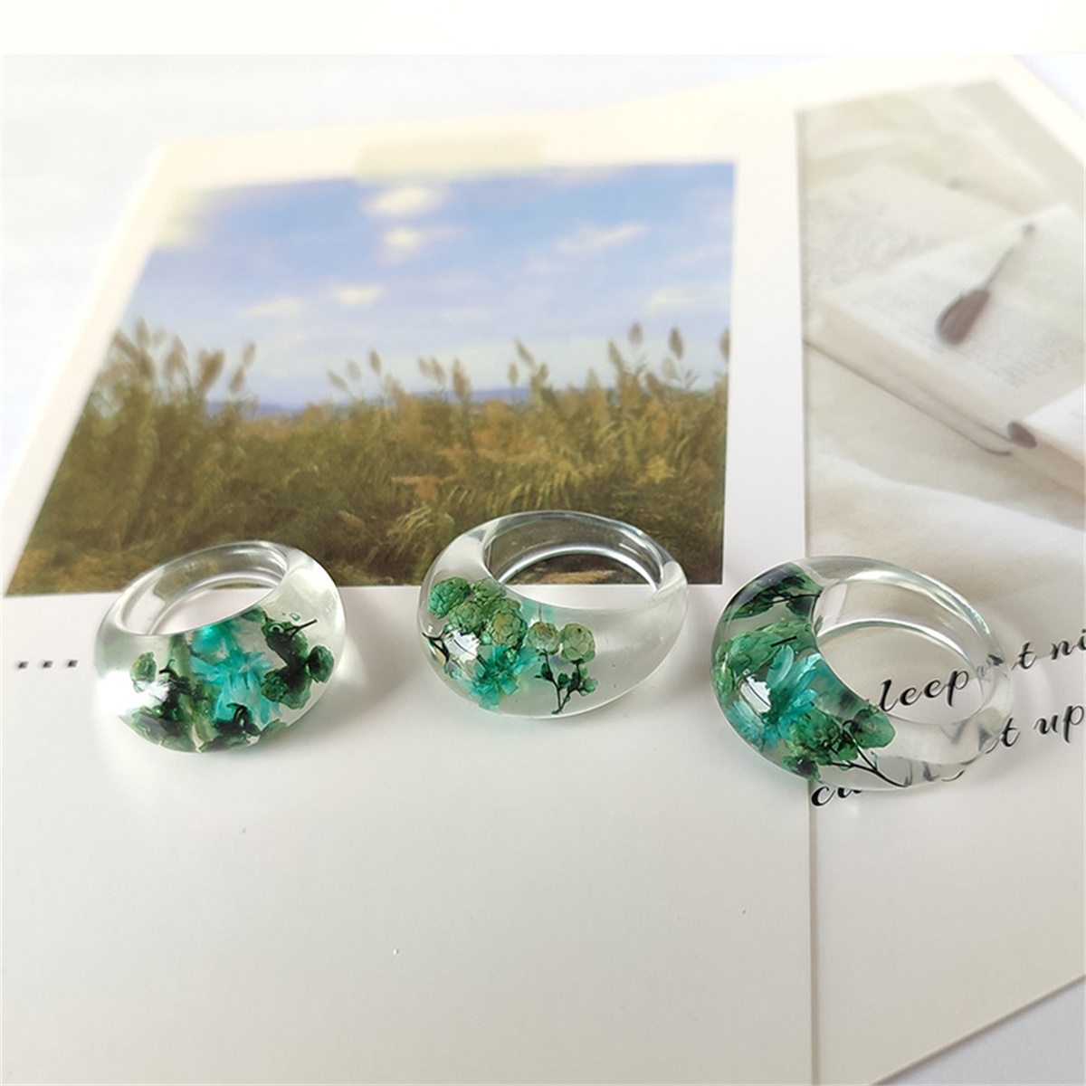 Transparent Resin Ring with Re - Women'S Real Y2K Fashion 评论和价格