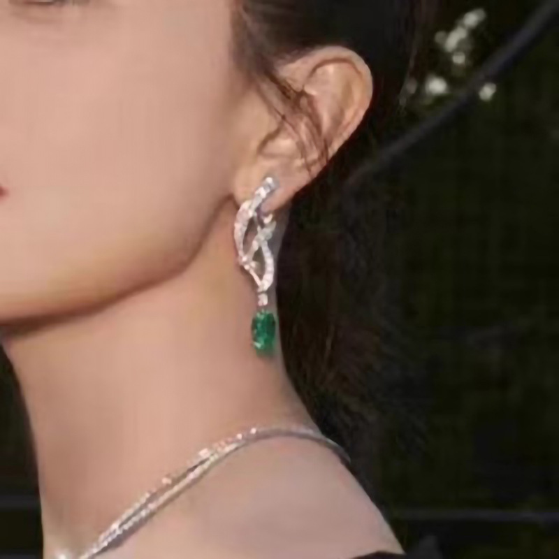 Retro Luxury Emerald Square Di - Women'S Fashion Magazines 评论和价格