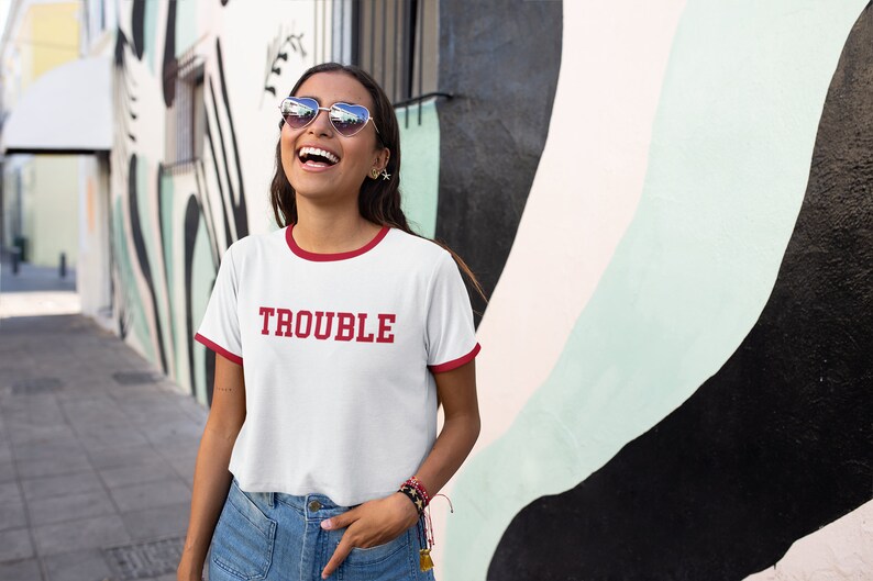 Skuggnas Trouble Ladies Unisex - Women'S Fashion In The 60S 评论和价格