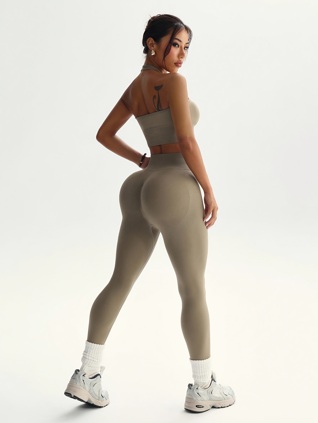 2pcs Solid Color Fashionable V - High Waist Leggings 评论和价格
